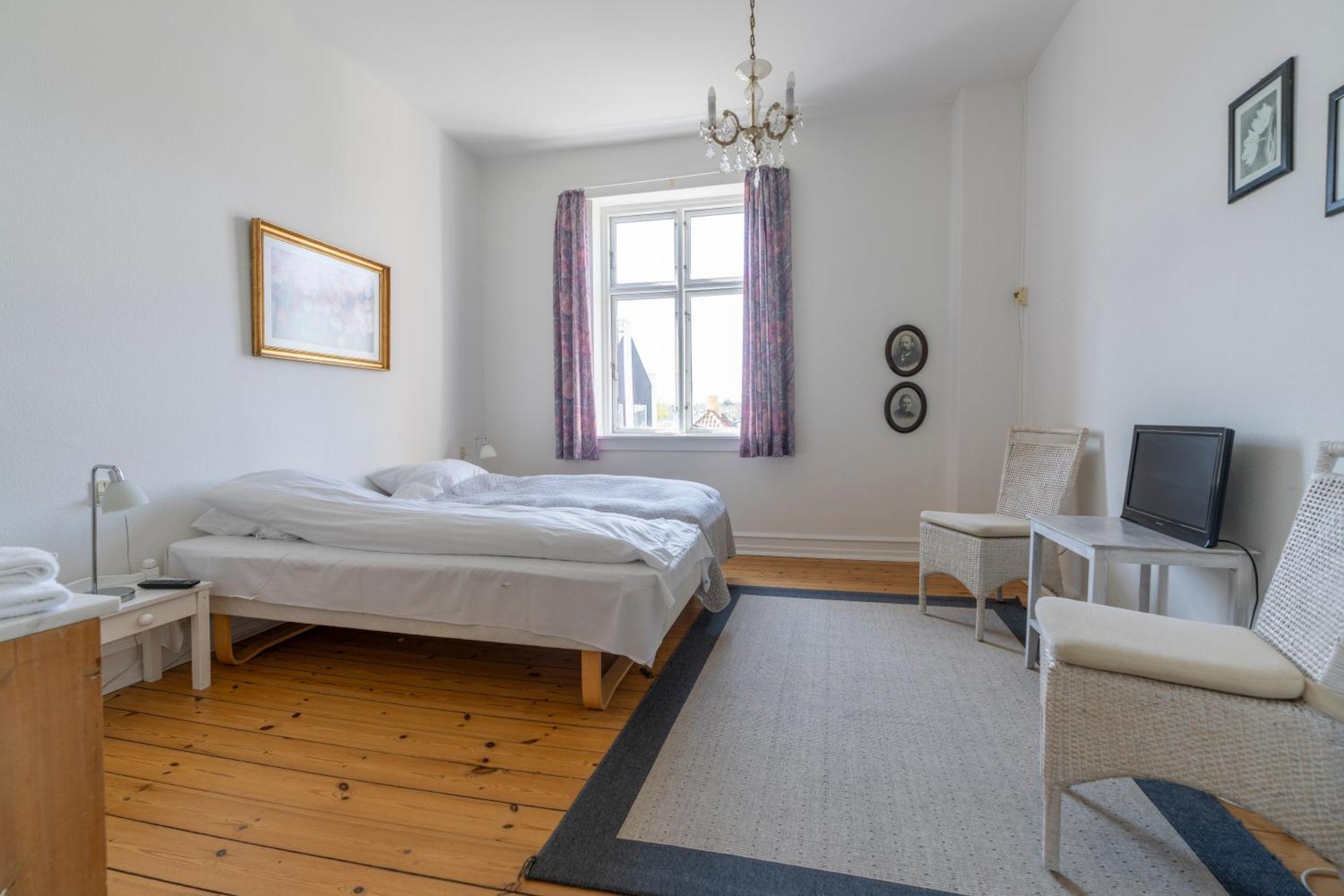 Postgaarden 3* Skaelskor