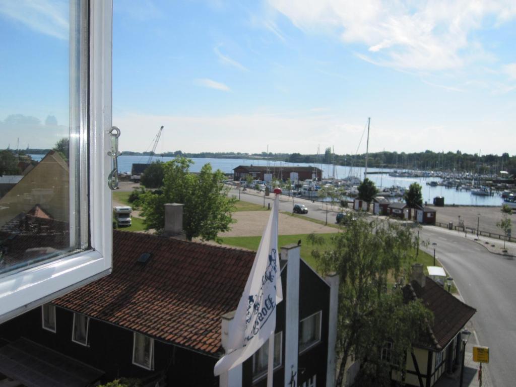 Postgaarden 3*